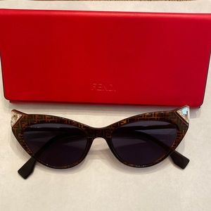 NEW Fendi Sunglasses Cat eye with crystals.